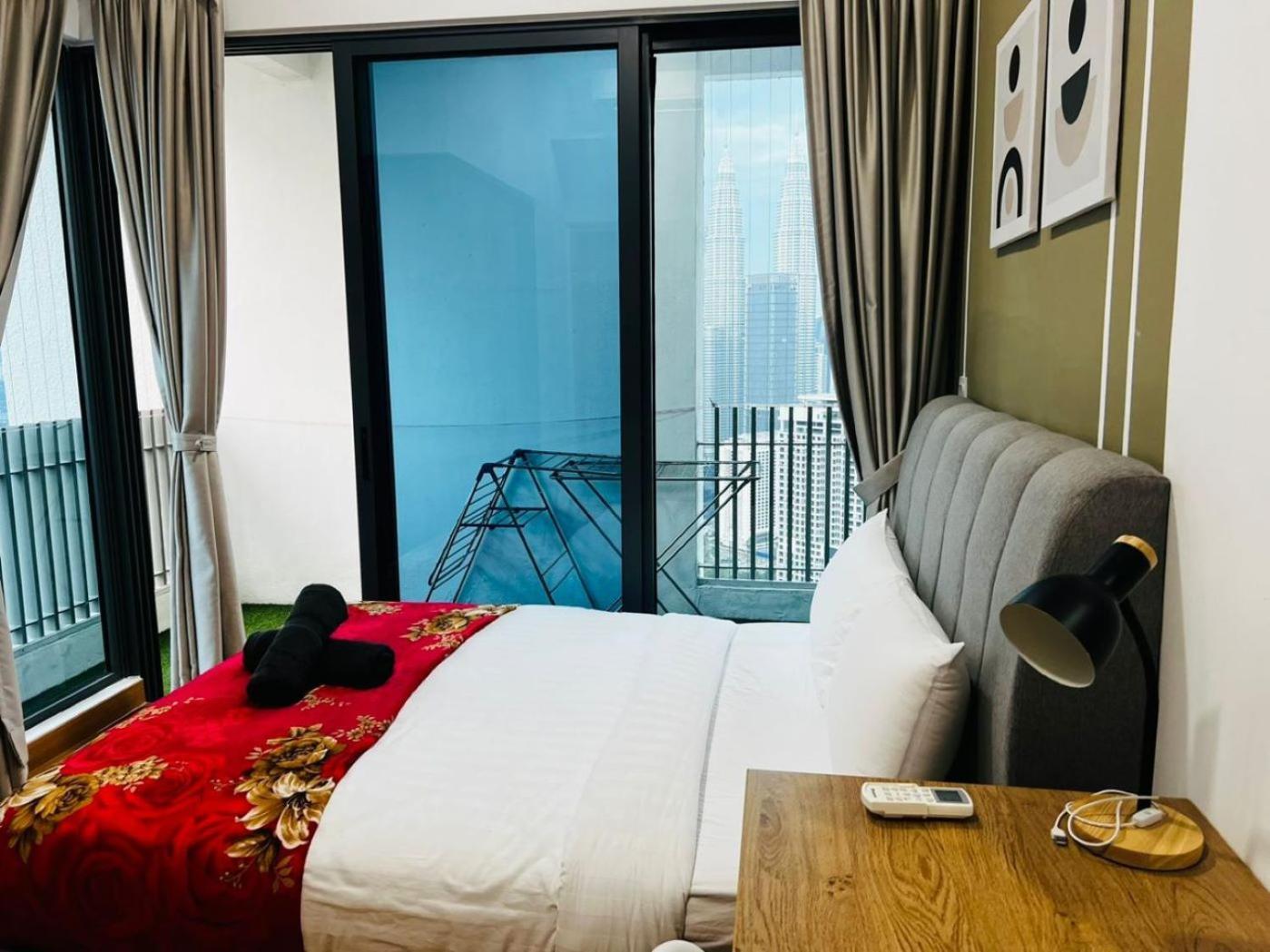 The Luxe Suites Infinitum Klcc Куала-Лумпур Экстерьер фото
