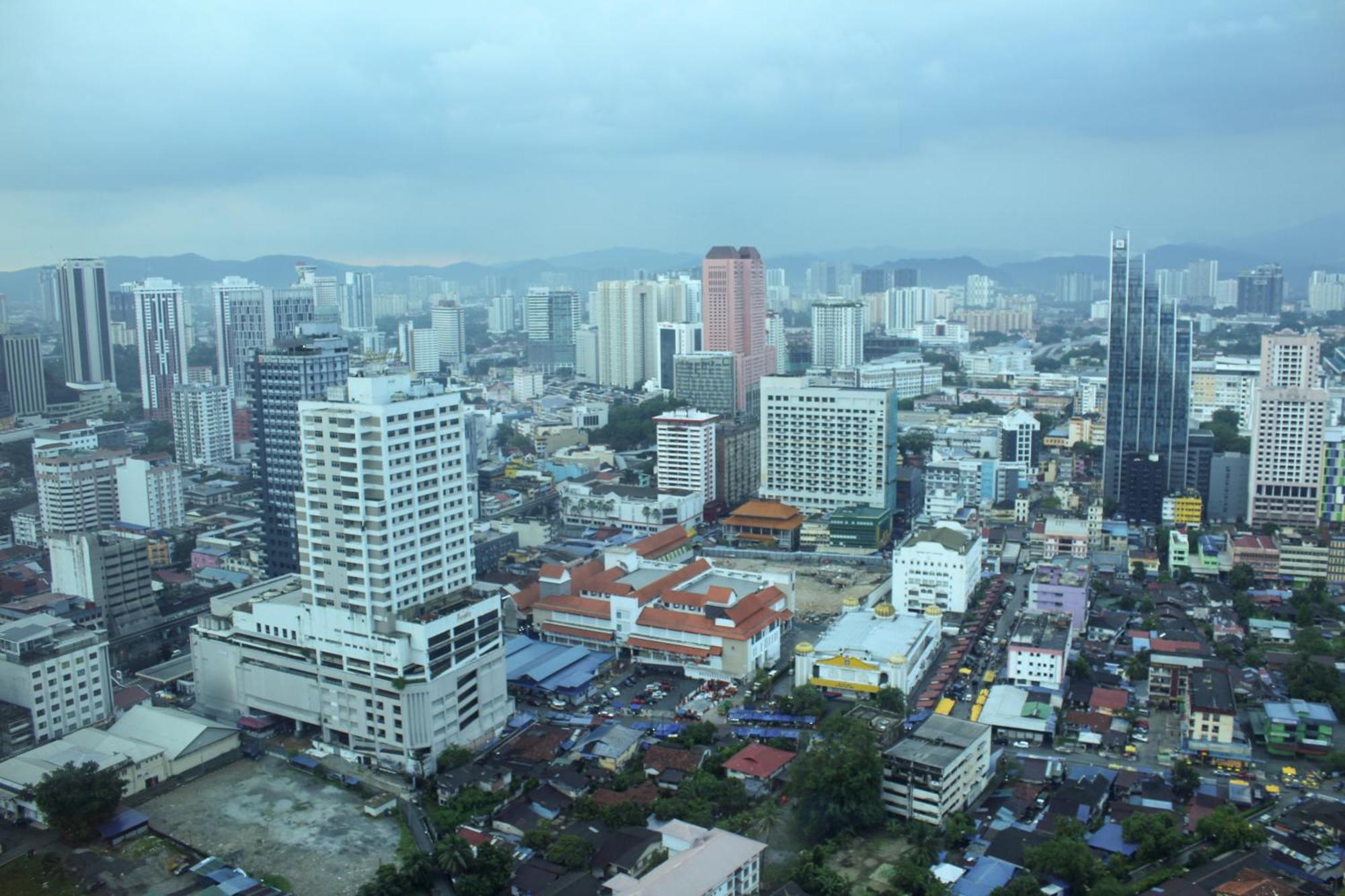 The Luxe Suites Infinitum Klcc Куала-Лумпур Экстерьер фото
