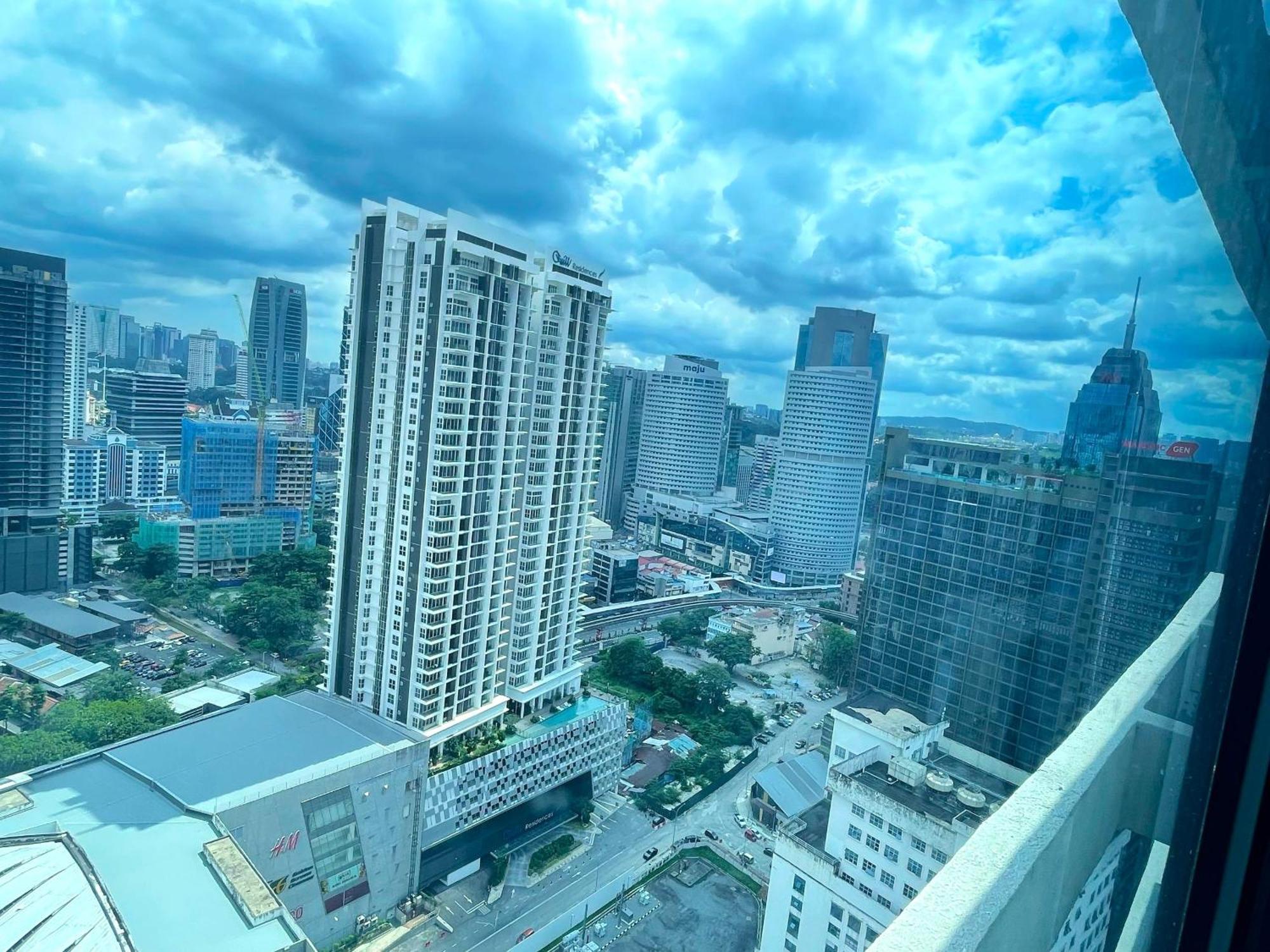 The Luxe Suites Infinitum Klcc Куала-Лумпур Экстерьер фото